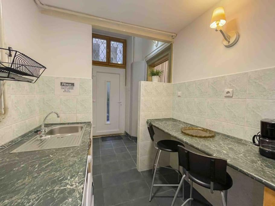 B15 Downtown Cosy Apartment Budapesta Exterior foto